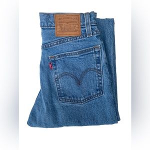 LEVIS Wedgie Fit Ankle Womens Jeans //size 23 NWOT